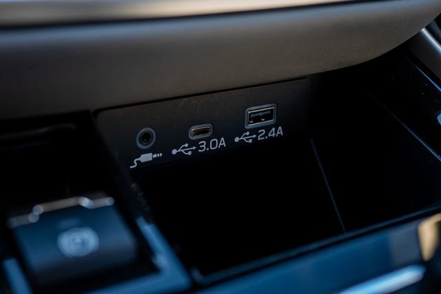 Certified 2025 Subaru Outback Premium image 37