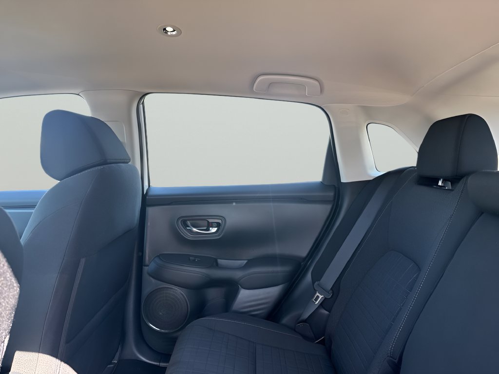 Certified 2027 Honda HR-V LX image 19