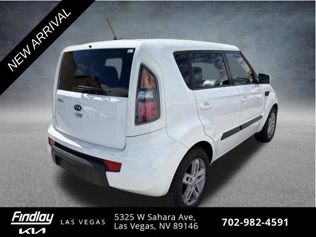 Used 2011 Kia Soul + w/ Audio Pkg FWD image 7