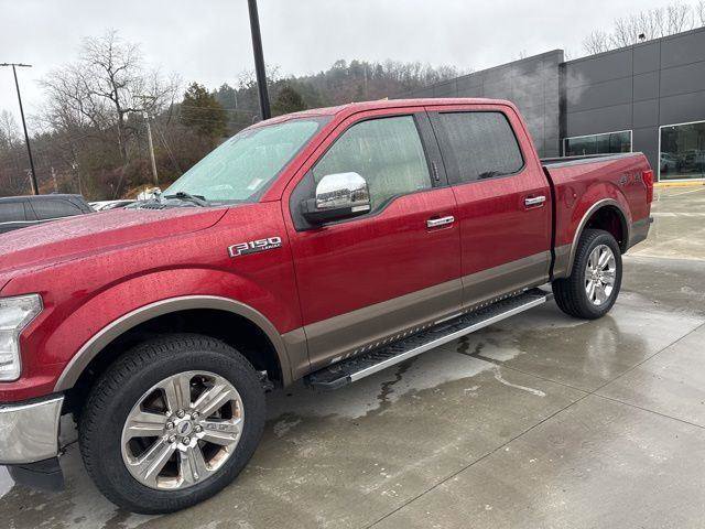 Used 2019 Ford F150 Lariat image 12