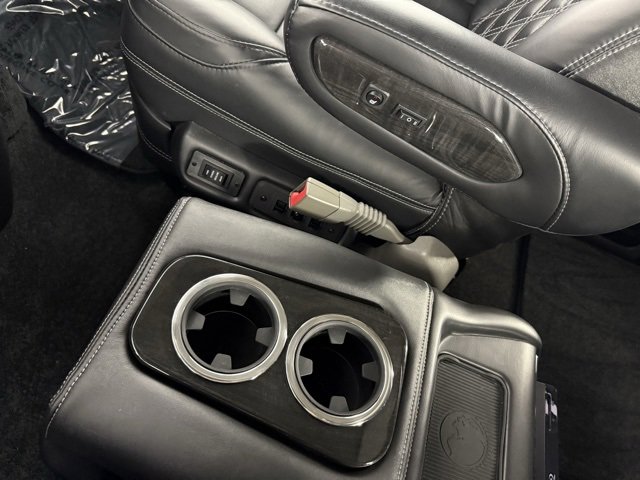 New 2024 Chevrolet Express 2500 Extended image 26