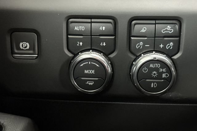 Used 2024 GMC Sierra 1500 AT4X AWD/4WD image 44
