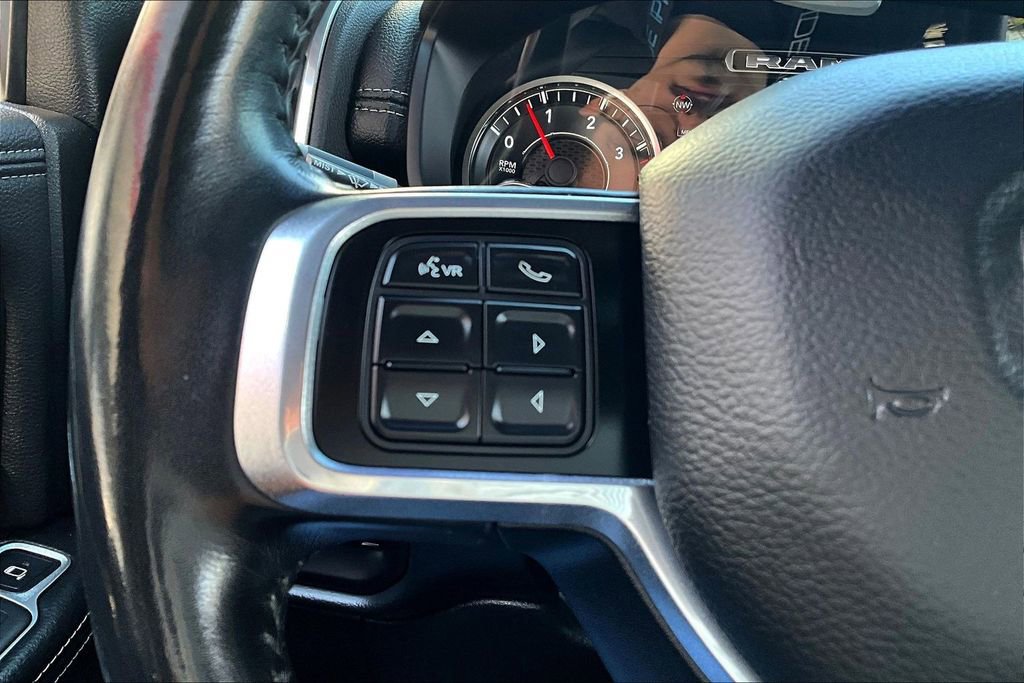 Used 2020 RAM 2500 Laramie w/ Night Edition image 12