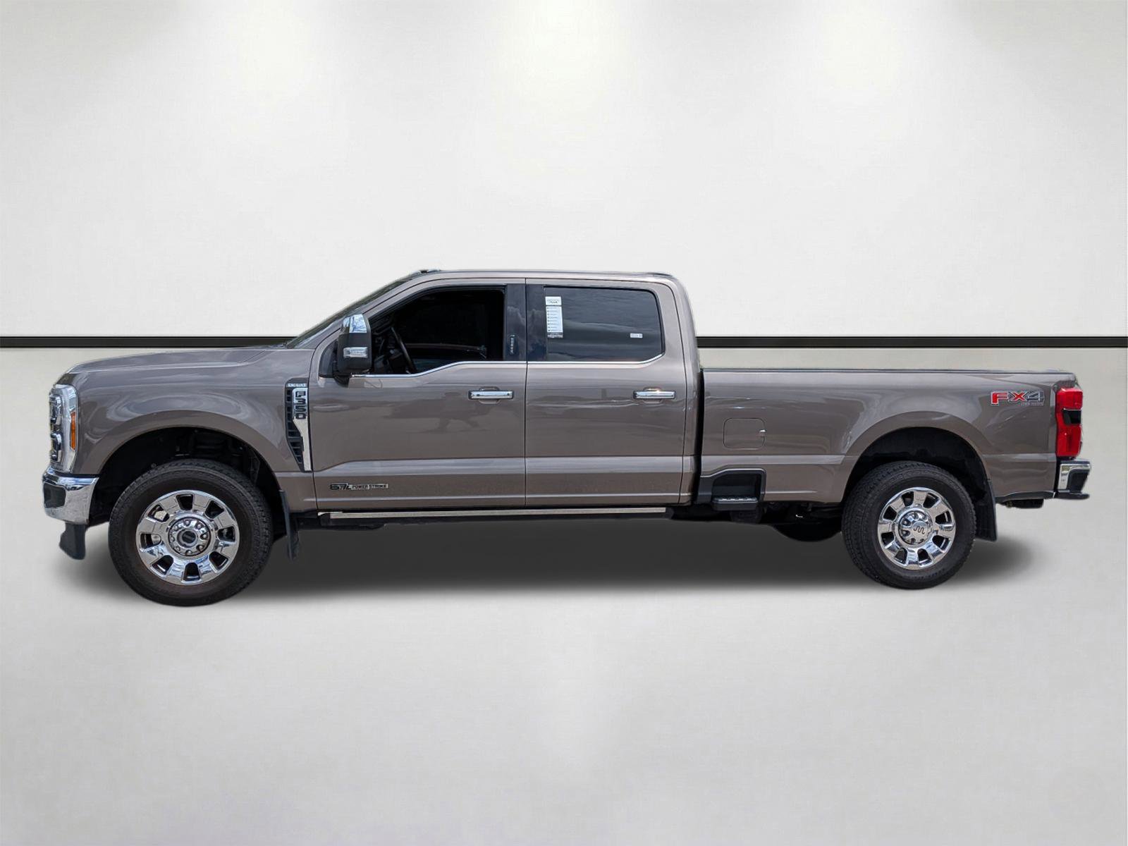 Used 2023 Ford F350 King Ranch w/ Chrome Package AWD/4WD image 7