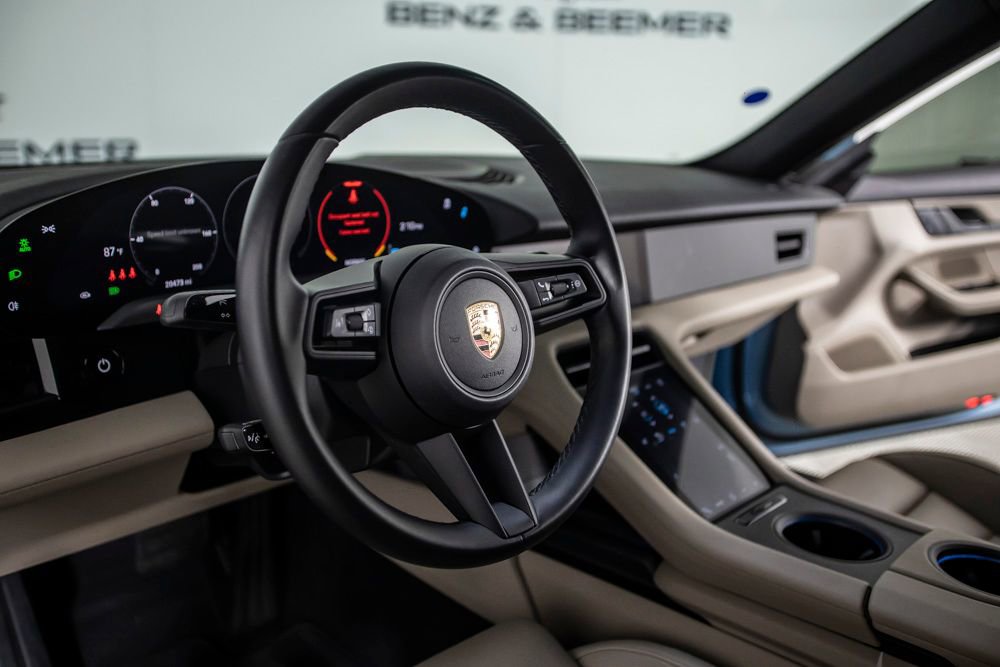 Used 2023 Porsche Taycan w/ Premium Package image 23