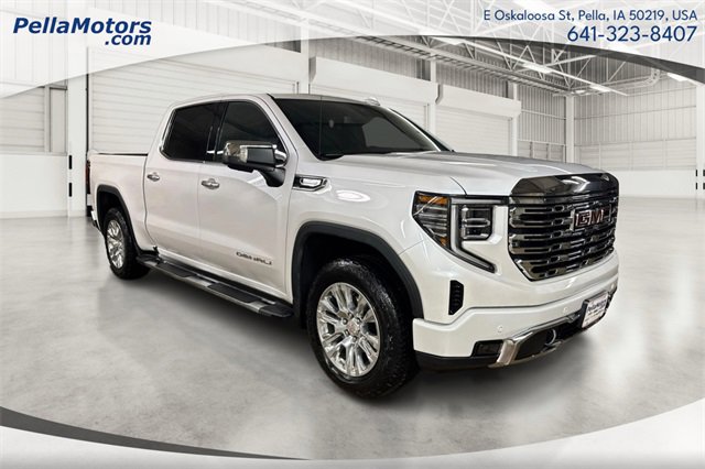 Used 2024 GMC Sierra 2500 SLE w/ SLE Convenience Package image 1