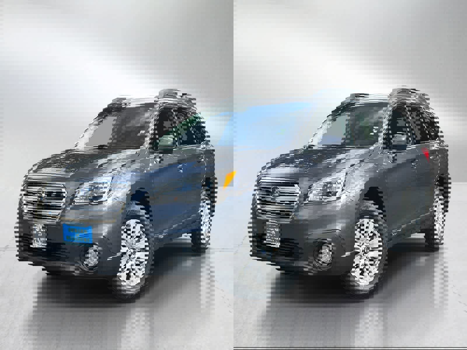 Used 2015 Subaru Outback 2.5i Premium image 1