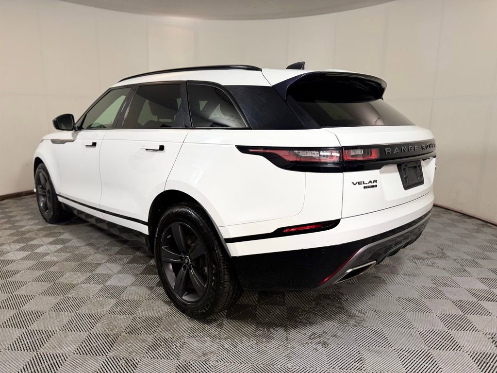 Used 2020 Land Rover Range Rover Velar R-Dynamic S image 4