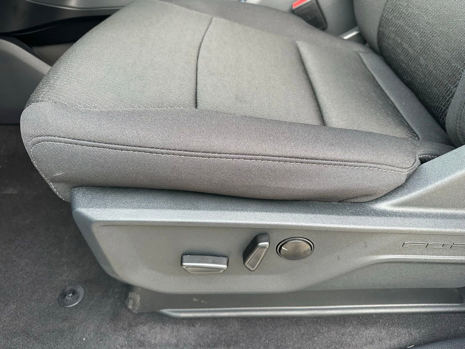 New 2025 Ford F150 XLT w/ Equipment Group 302A MID image 8