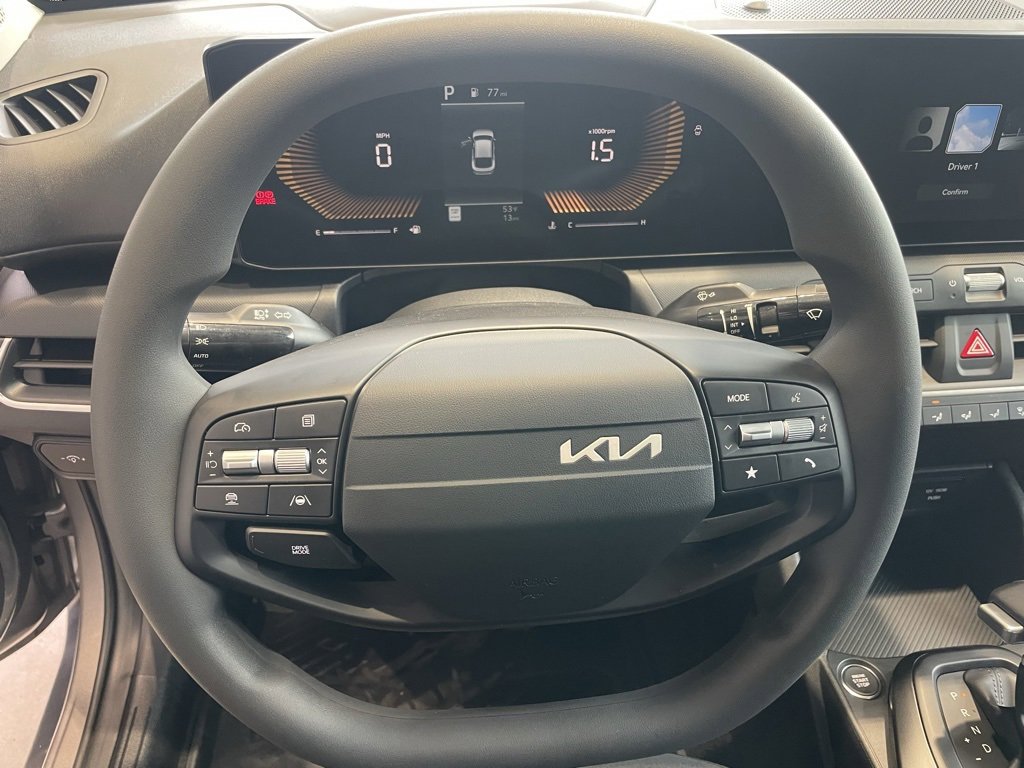 New 2026 Kia K4 LXS image 13