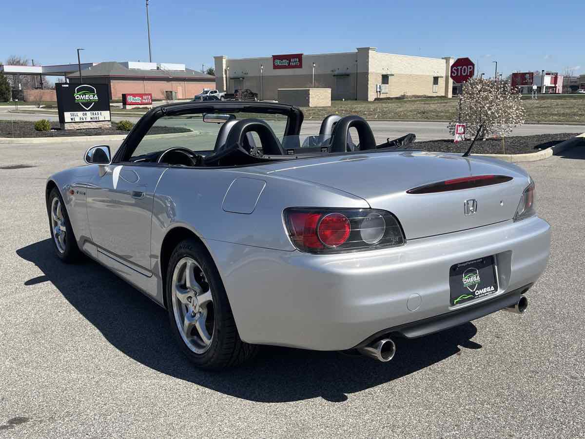 Used 2002 Honda S2000 image 5