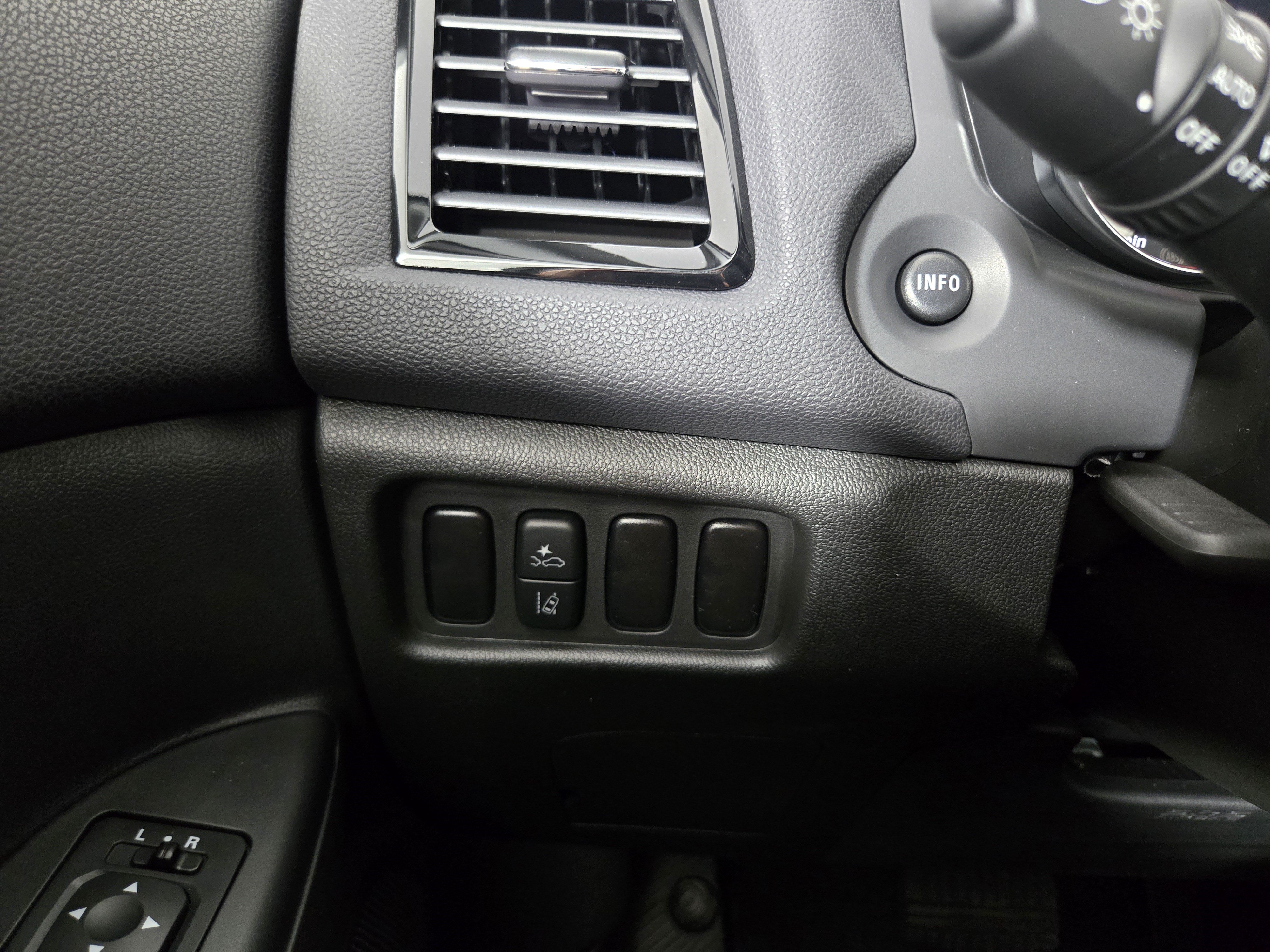 New 2026 Mitsubishi Outlander Sport ES AWD/4WD image 25