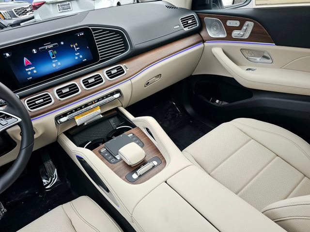 New 2026 Mercedes-Benz GLS 450 4MATIC image 31