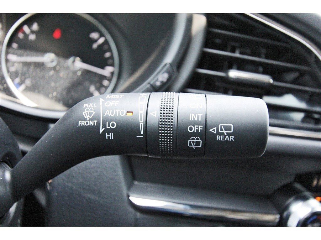 Certified 2025 MAZDA CX-30 AWD 2.5 S w/ Preferred Package image 17