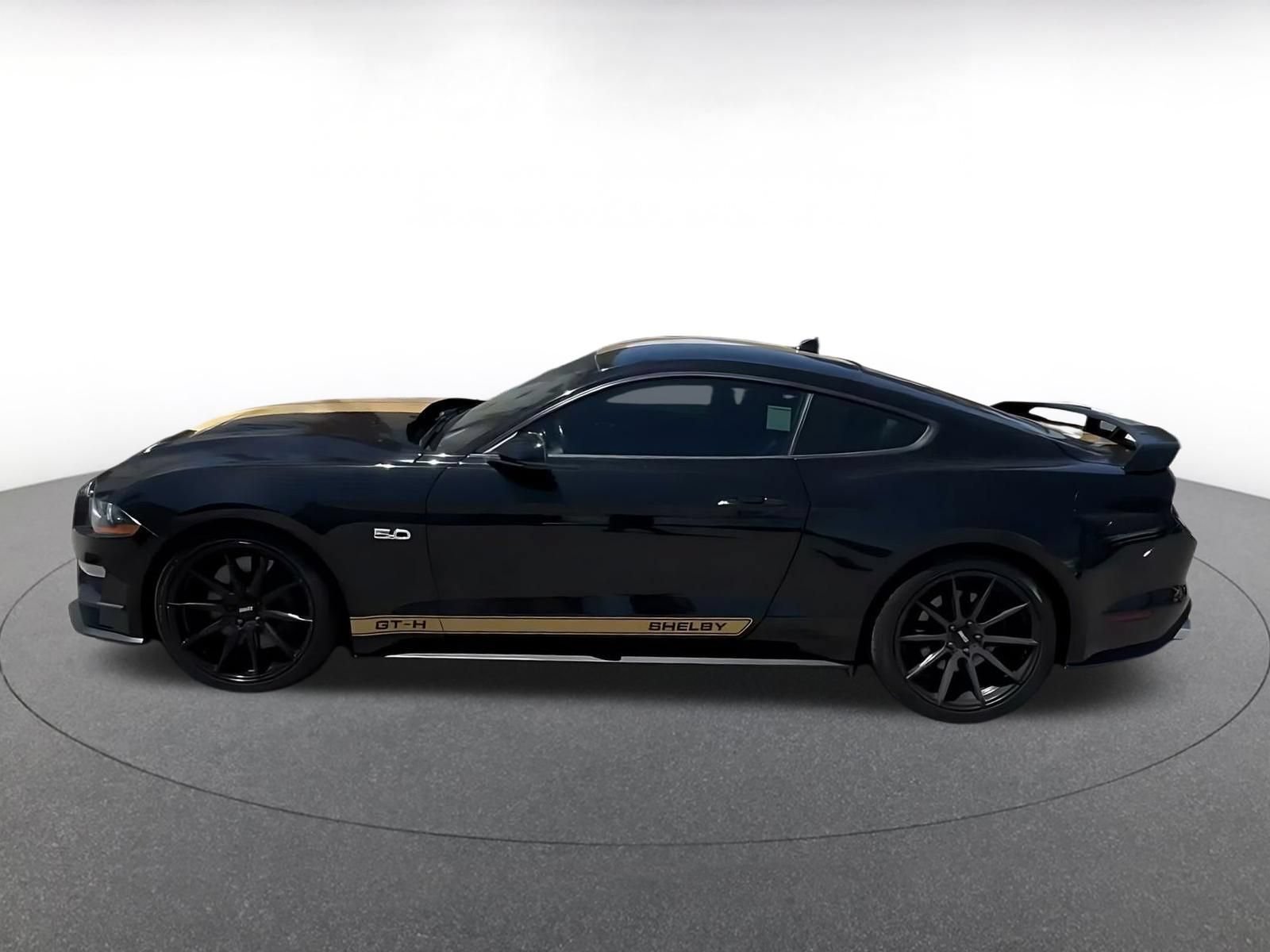 Used 2022 Ford Mustang GT Premium w/ GT Performance Package RWD image 8