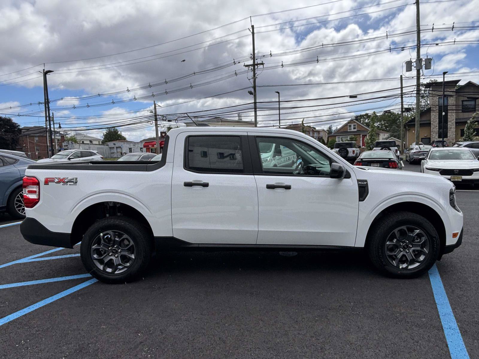 New 2026 Ford Maverick XLT w/ XLT Luxury Package AWD/4WD image 9