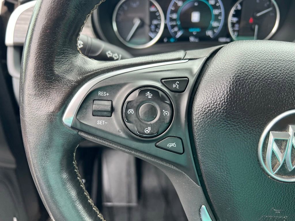 Used 2018 Buick Envision Premium AWD/4WD image 41