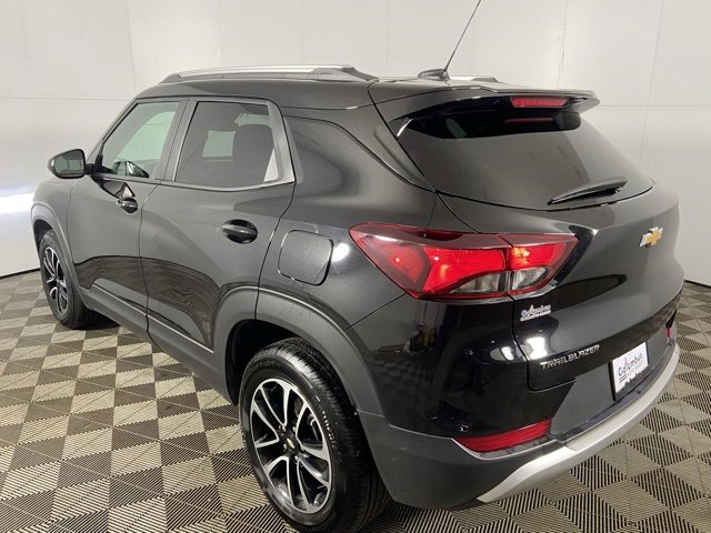 Used 2025 Chevrolet TrailBlazer LT image 6