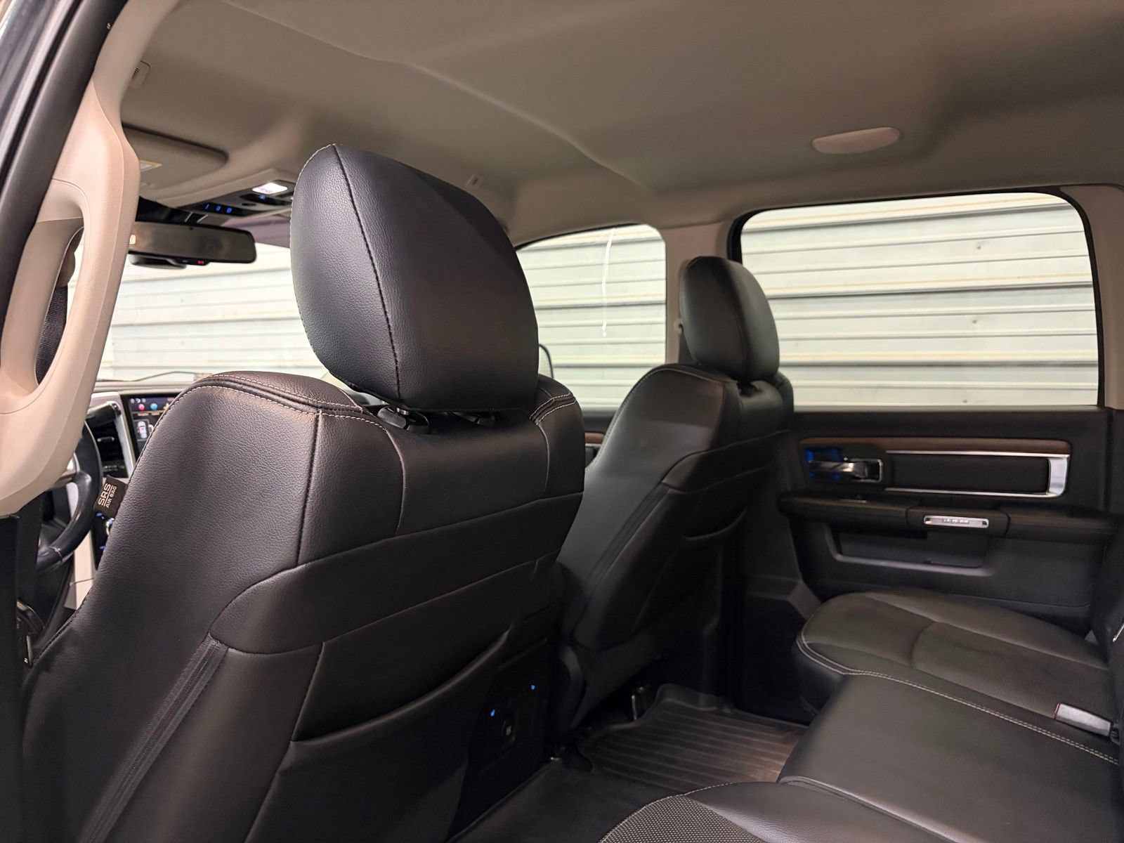 Used 2017 RAM 3500 Laramie AWD/4WD image 23
