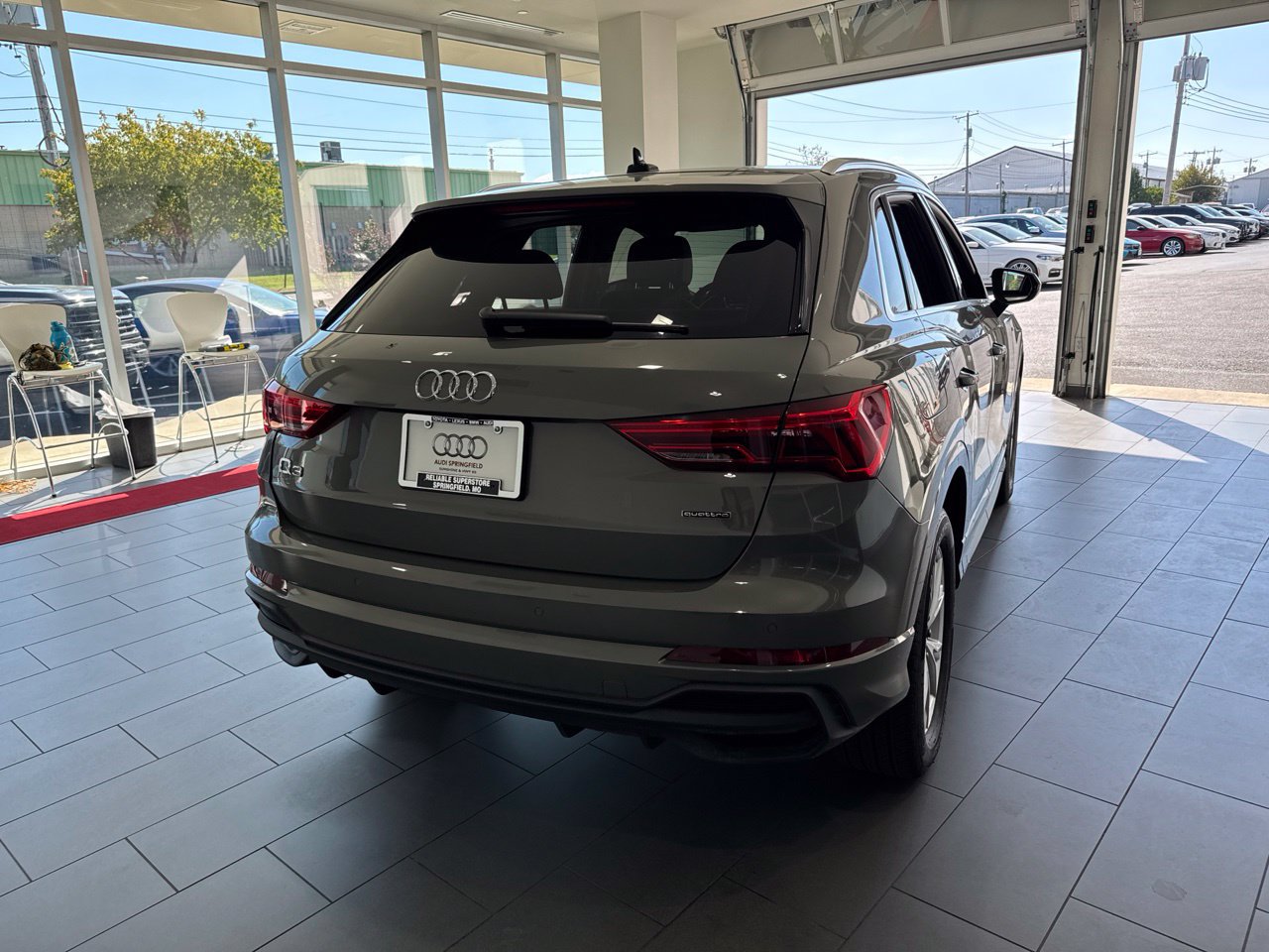 Certified 2025 Audi Q3 2.0T Premium w/ Convenience Package AWD/4WD image 7