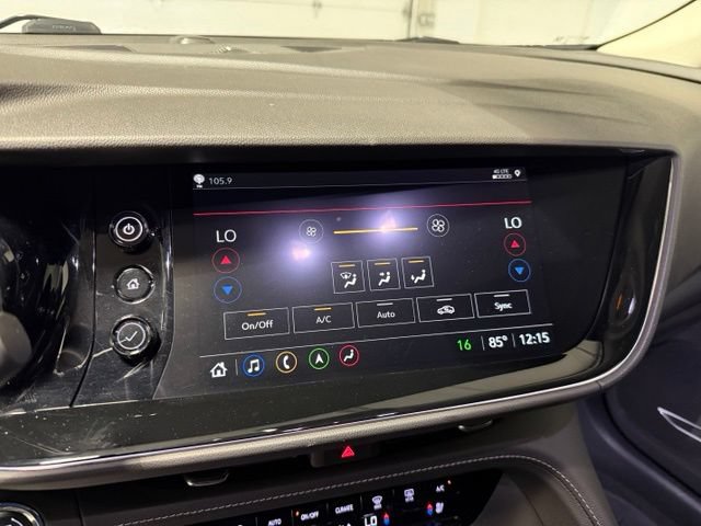 Used 2023 Buick Envision Avenir AWD/4WD image 21