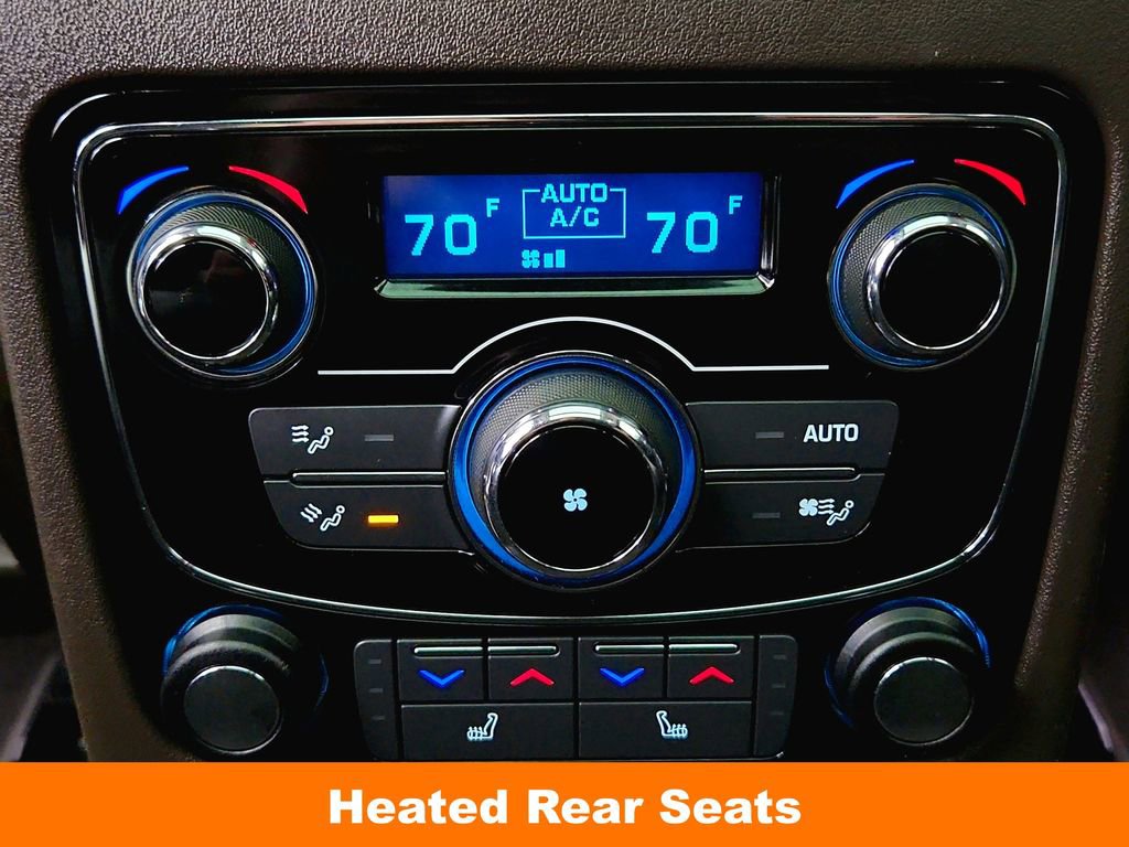 Used 2019 Jaguar F-PACE Portfolio image 31