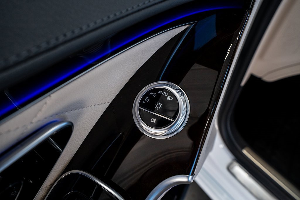 Used 2024 Mercedes-Benz S 580 S 580 image 35