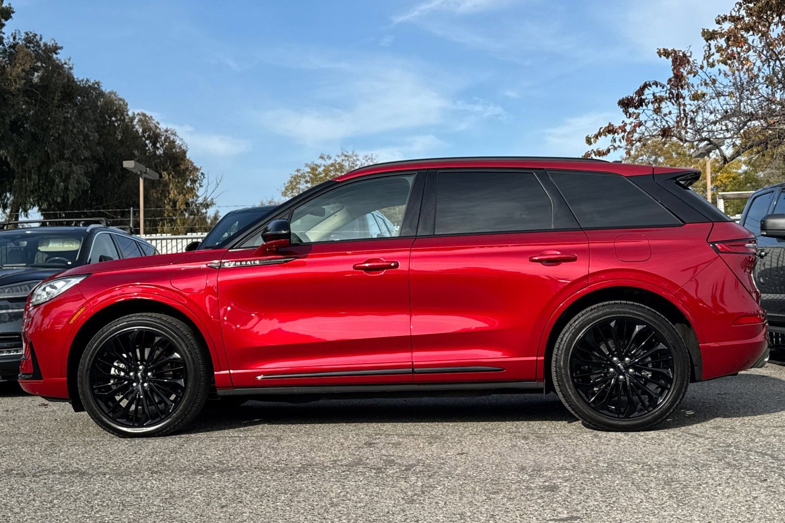 Certified 2025 Lincoln Corsair Grand Touring w/ Equipment Group 302A image 7