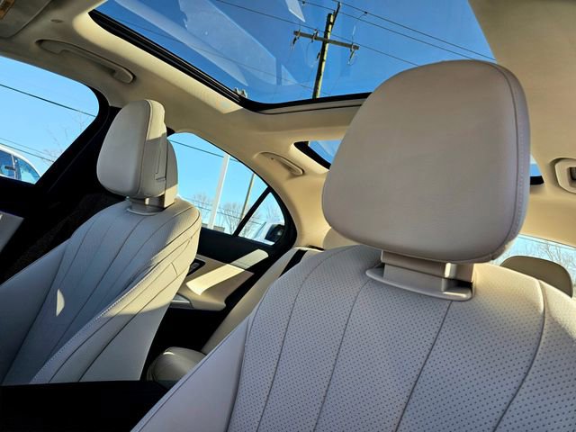 New 2026 Mercedes-Benz E 350 4MATIC Sedan image 19