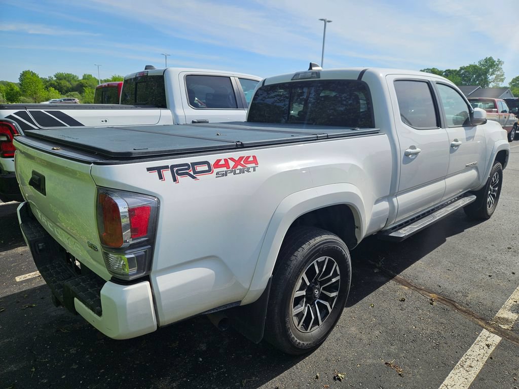 Used 2020 Toyota Tacoma TRD Sport AWD/4WD image 6