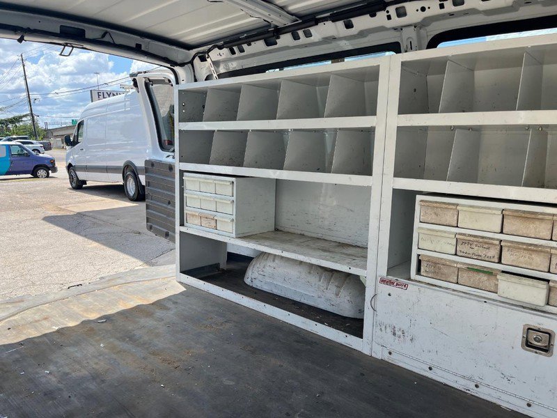 Used 2010 Chevrolet Express 1500 w/ Power Package image 10