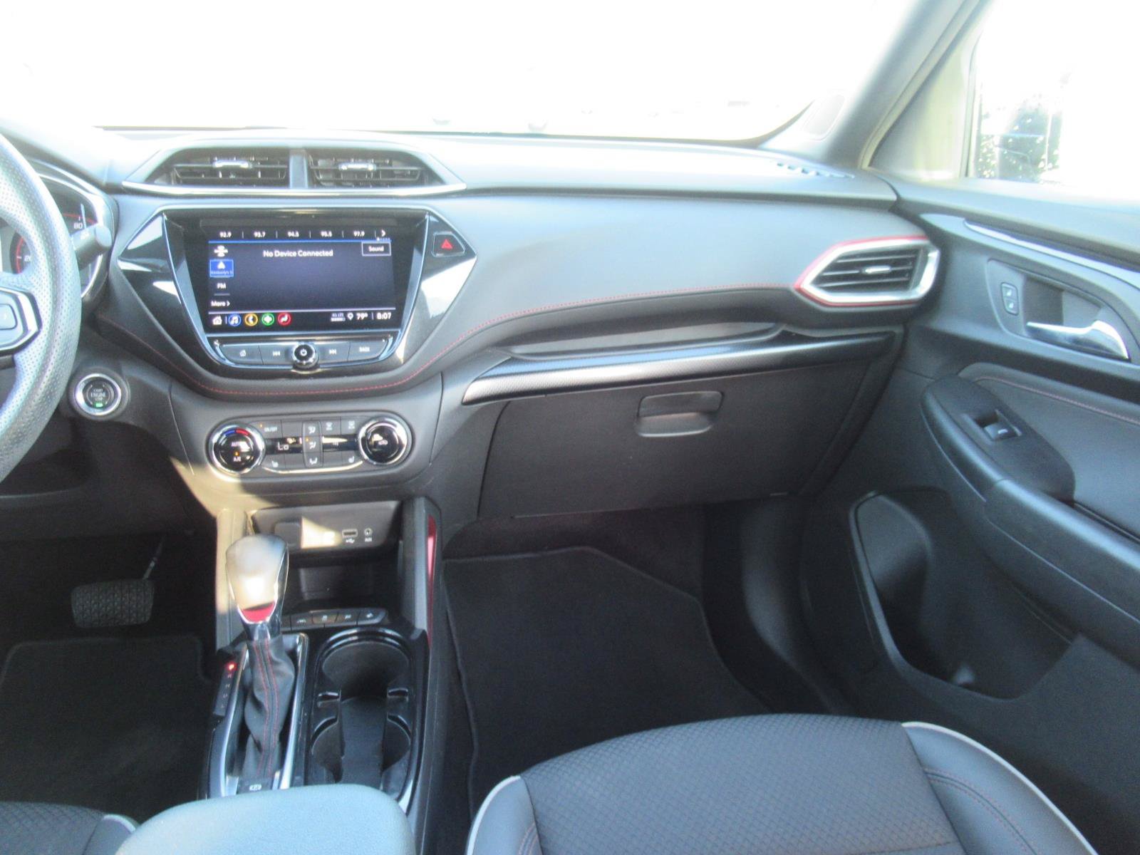 Used 2023 Chevrolet TrailBlazer RS w/ Convenience Package FWD image 14