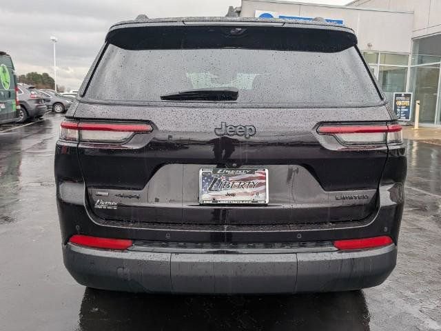 Used 2023 Jeep Grand Cherokee L Limited w/ Luxury Tech Group II image 6