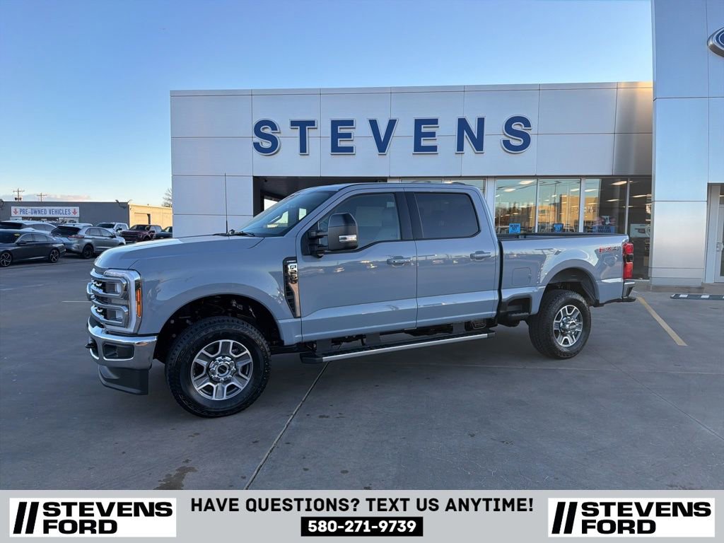 New 2026 Ford F250 Lariat w/ FX4 Off-Road Package