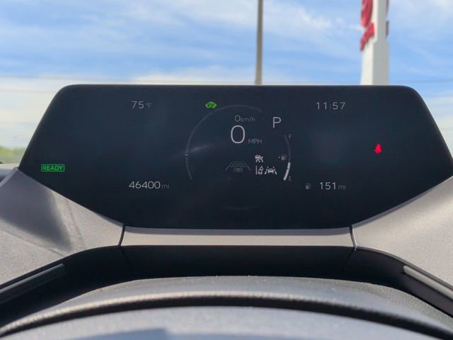 Used 2023 Toyota Prius XLE FWD image 21