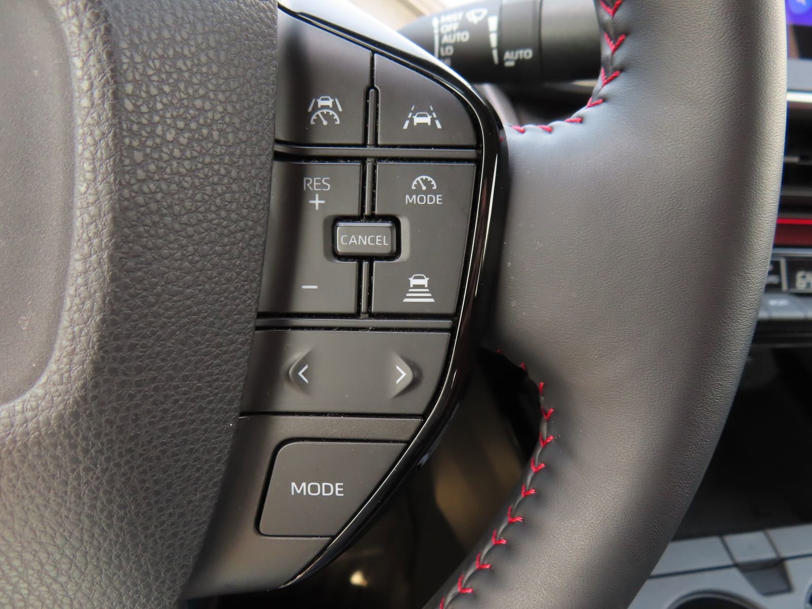 Used 2023 Toyota Prius Prime XSE Premium image 19