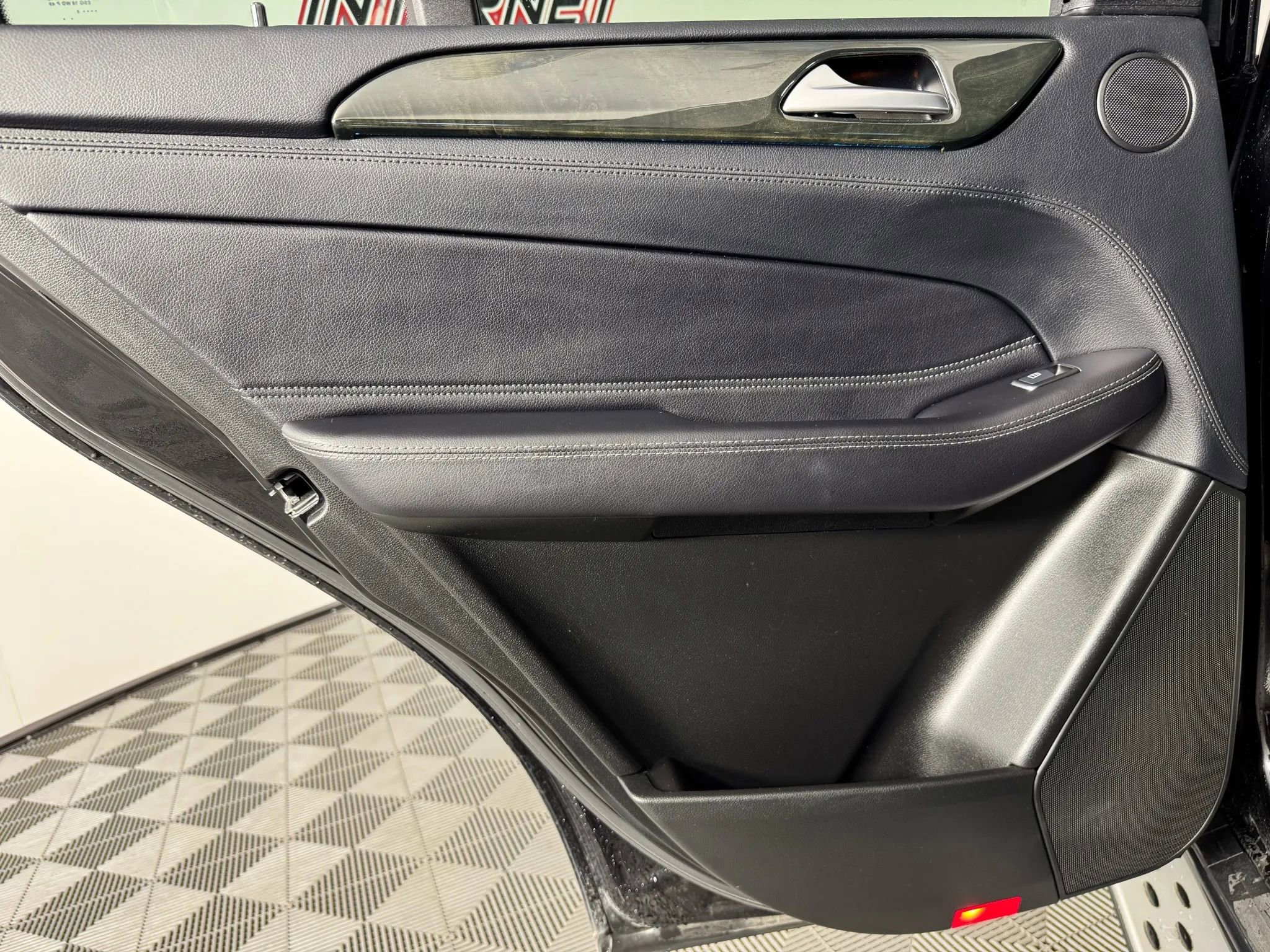 Used 2018 Mercedes-Benz GLE 43 AMG 4MATIC image 45