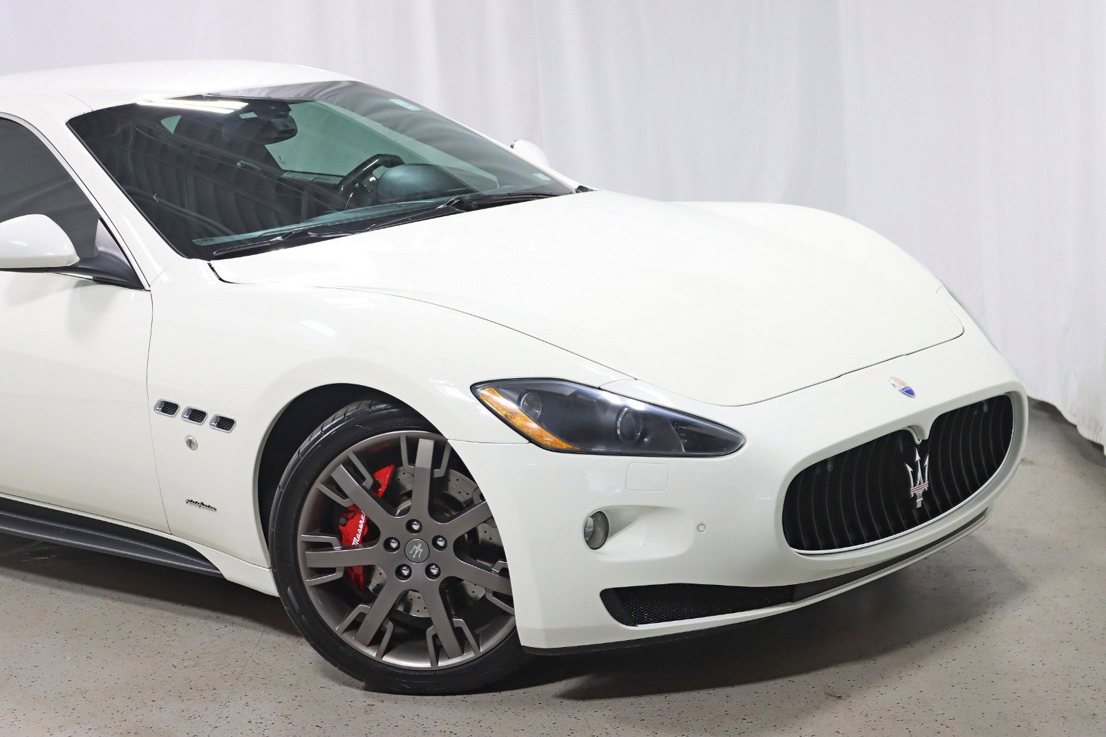 Used 2009 Maserati GranTurismo S image 2