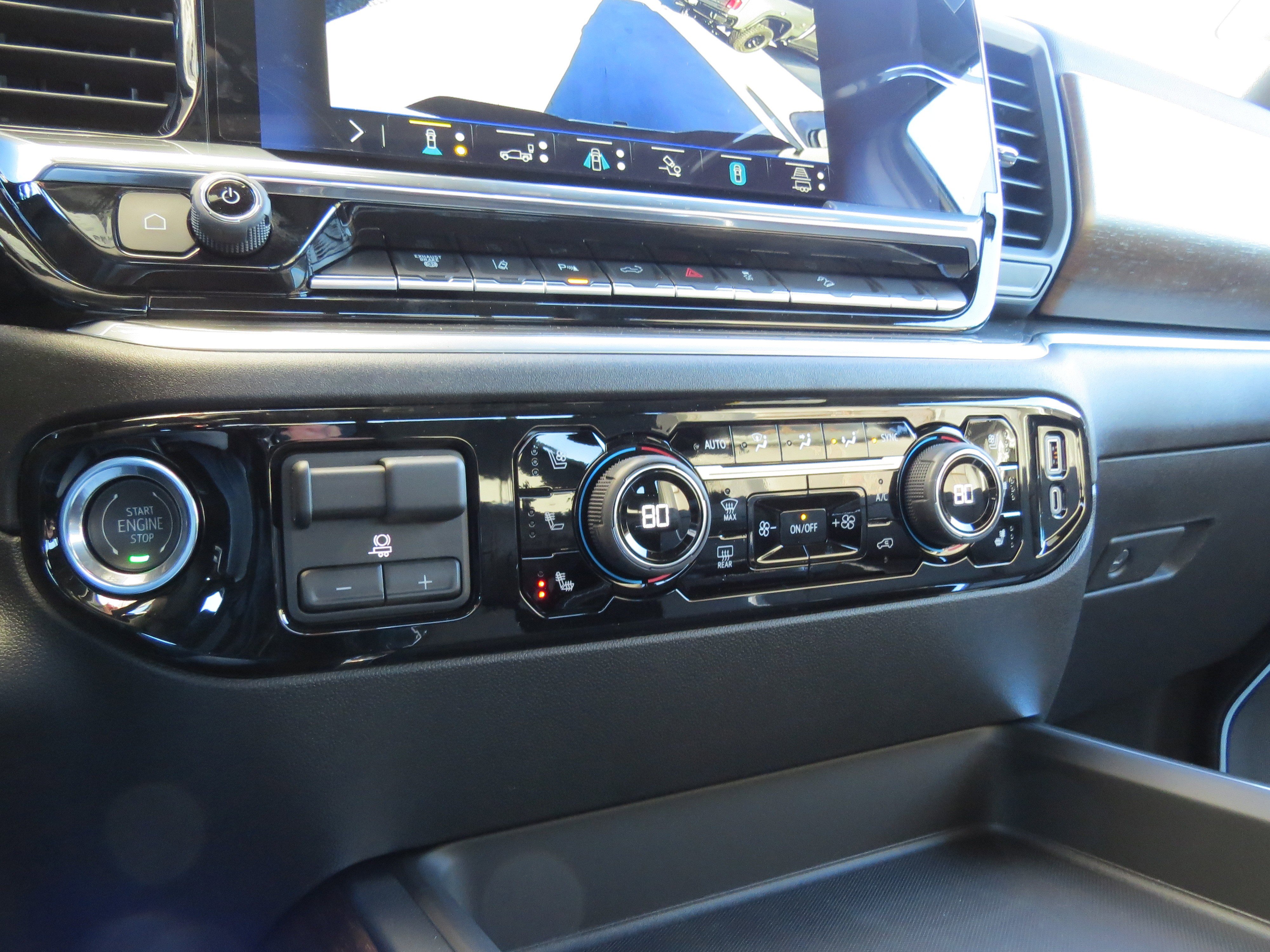 New 2026 Chevrolet Silverado 2500 High Country w/ High Country Premium Package image 28