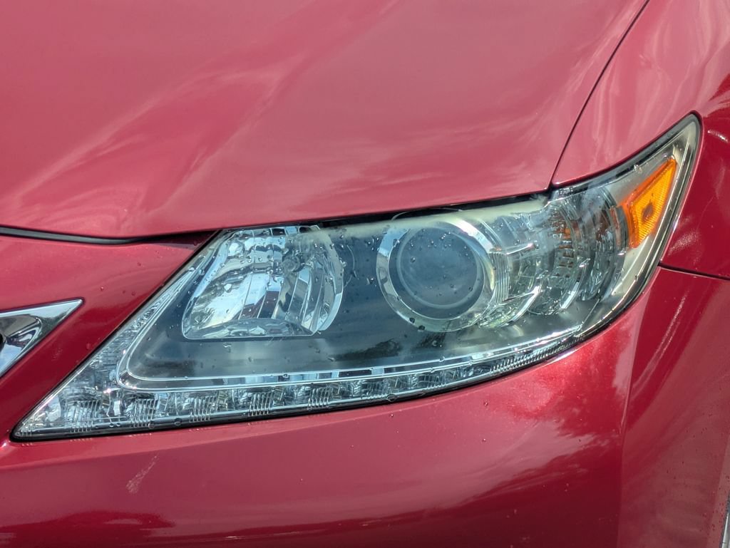 Used 2015 Lexus ES 300h w/ Navigation System Package FWD image 9