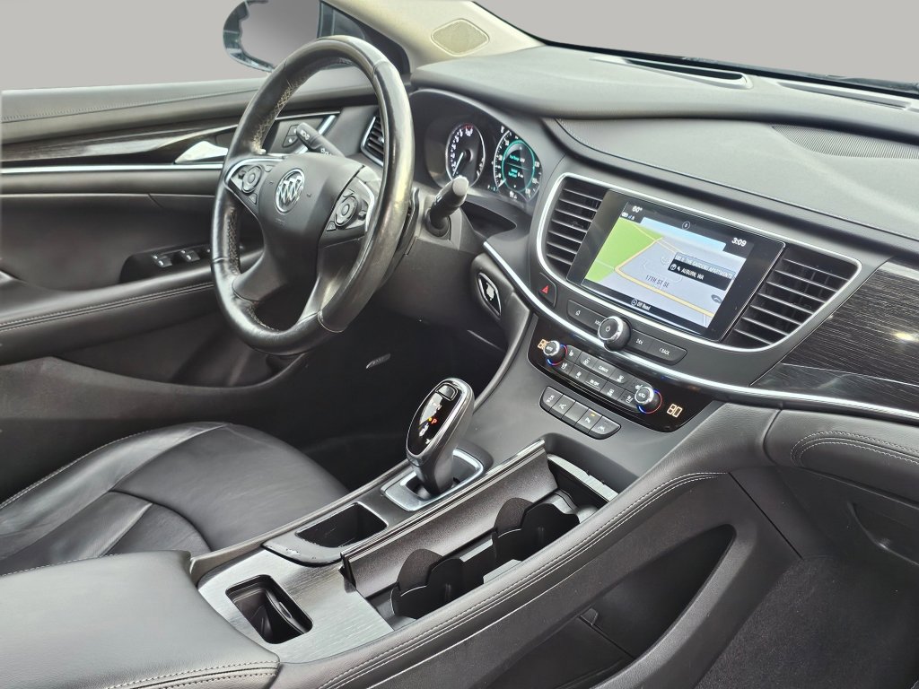 Used 2017 Buick LaCrosse Premium w/ Driver Confidence Package #2 image 26