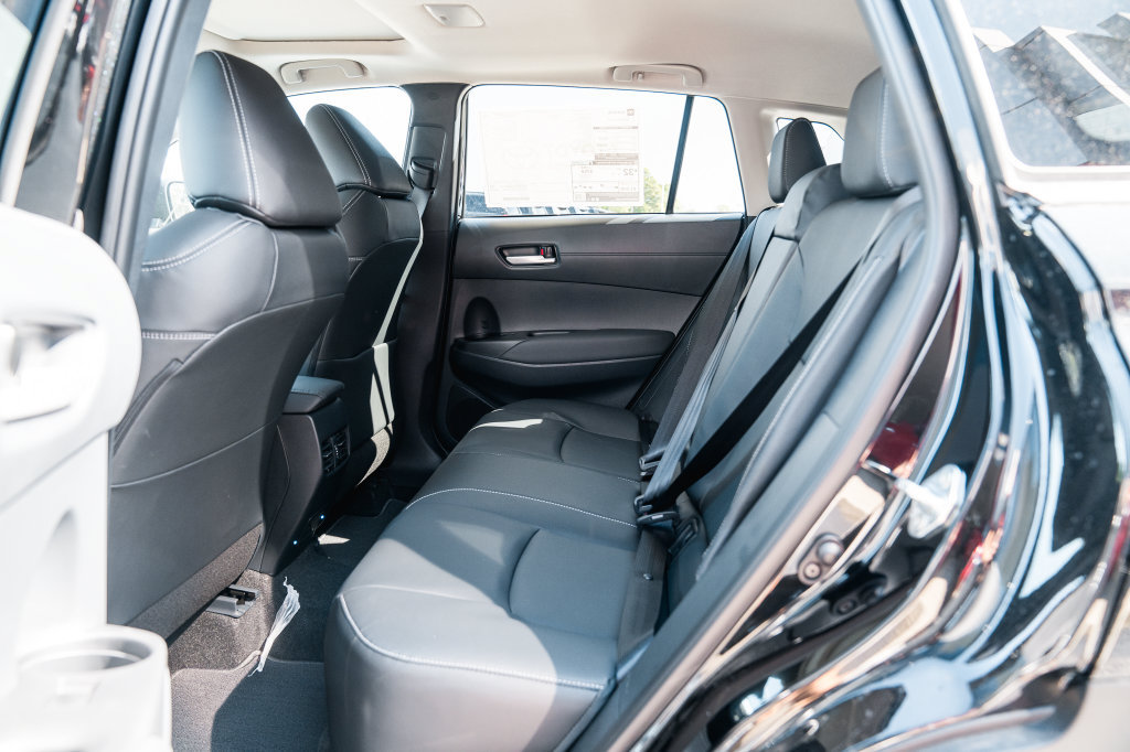New 2026 Toyota Corolla Cross XLE w/ Convenience Package FWD image 27