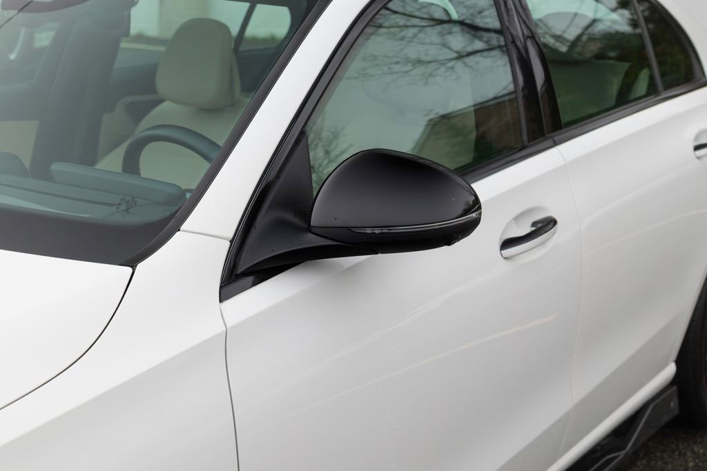 Used 2022 Mercedes-Benz C 300 4MATIC Sedan w/ Pinnacle Trim Package image 11