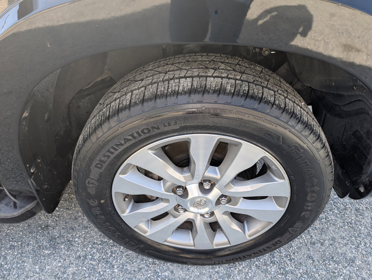 Used 2015 Toyota Sequoia Limited image 4