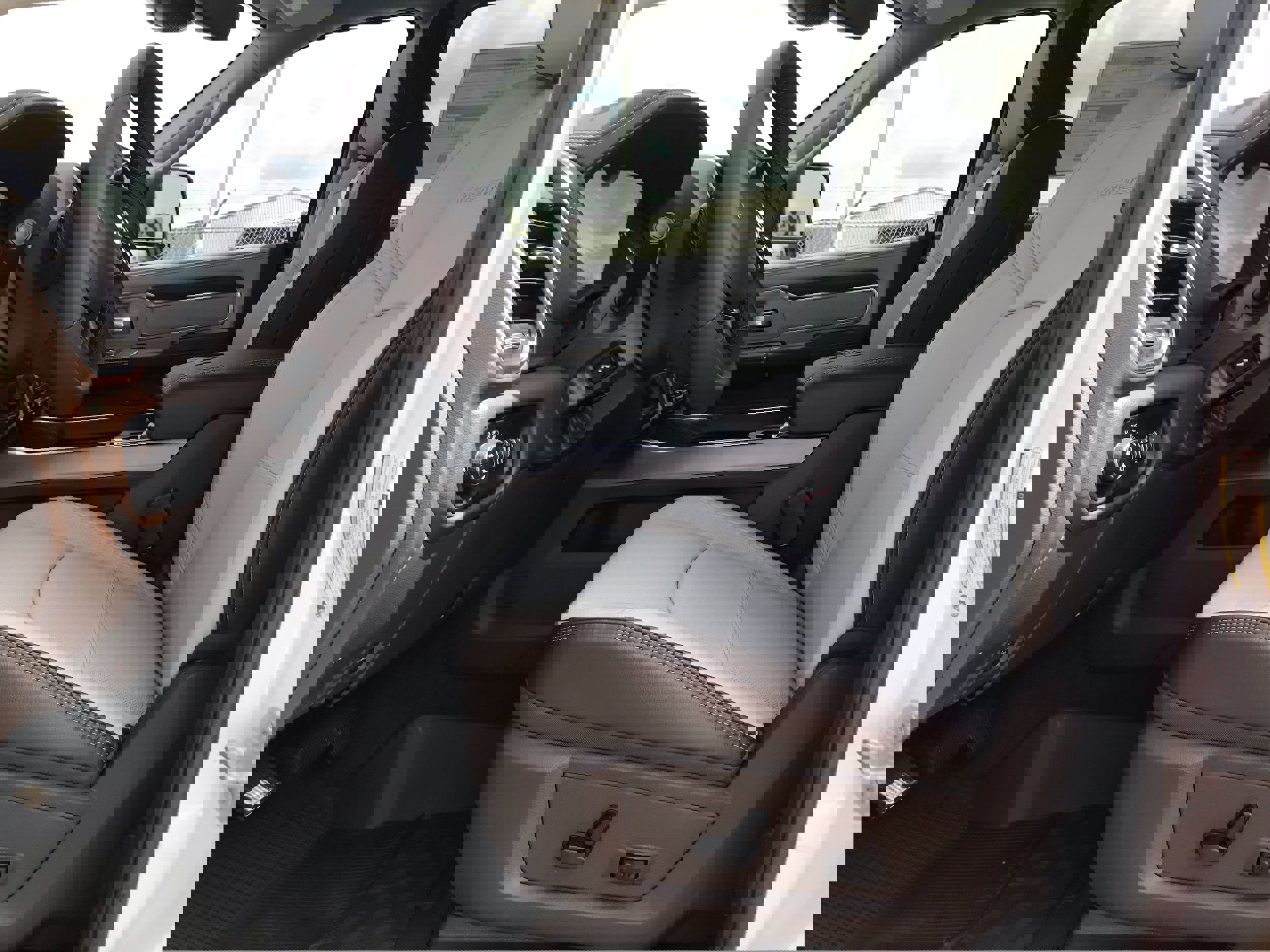 New 2025 RAM 2500 Laramie image 23