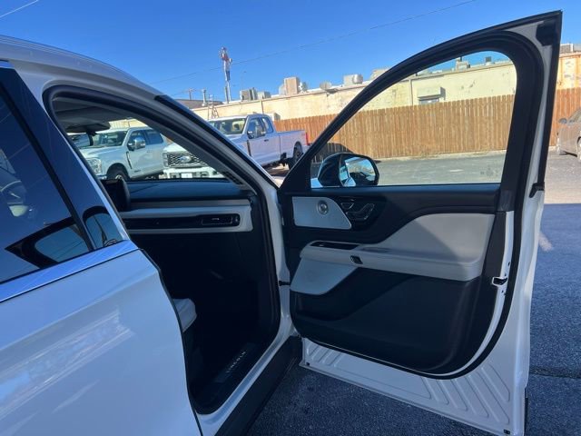 New 2026 Lincoln Aviator Reserve w/ Luxury Package image 22