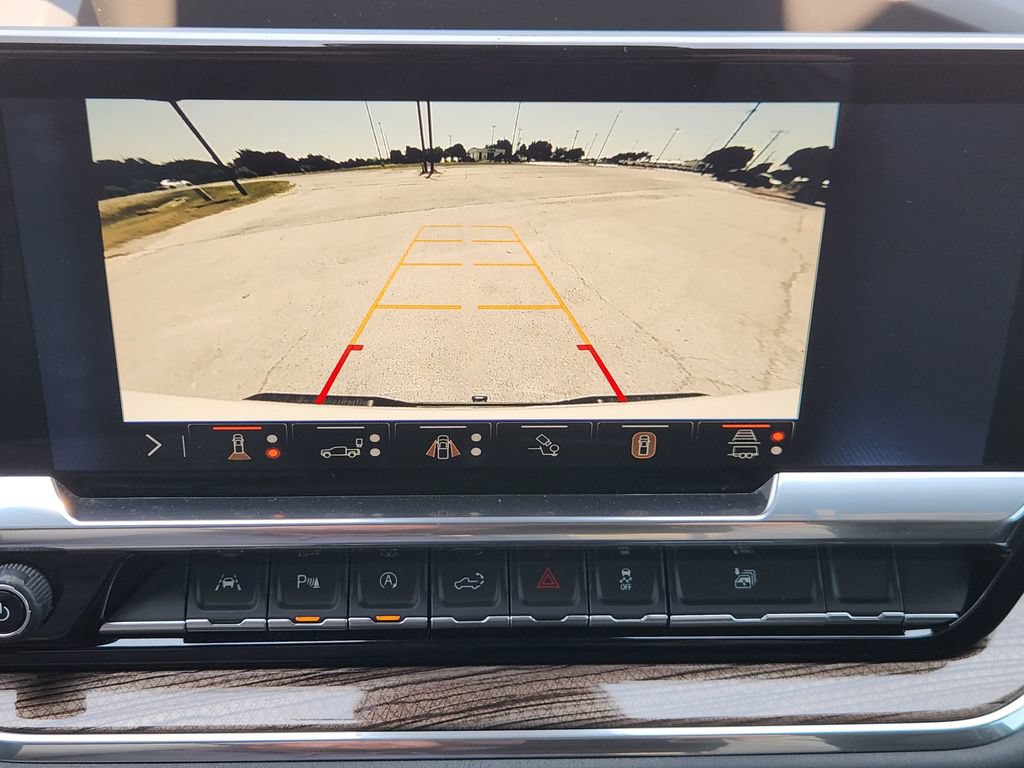 Used 2025 Chevrolet Silverado 1500 LT w/ Texas Edition Plus RWD image 18