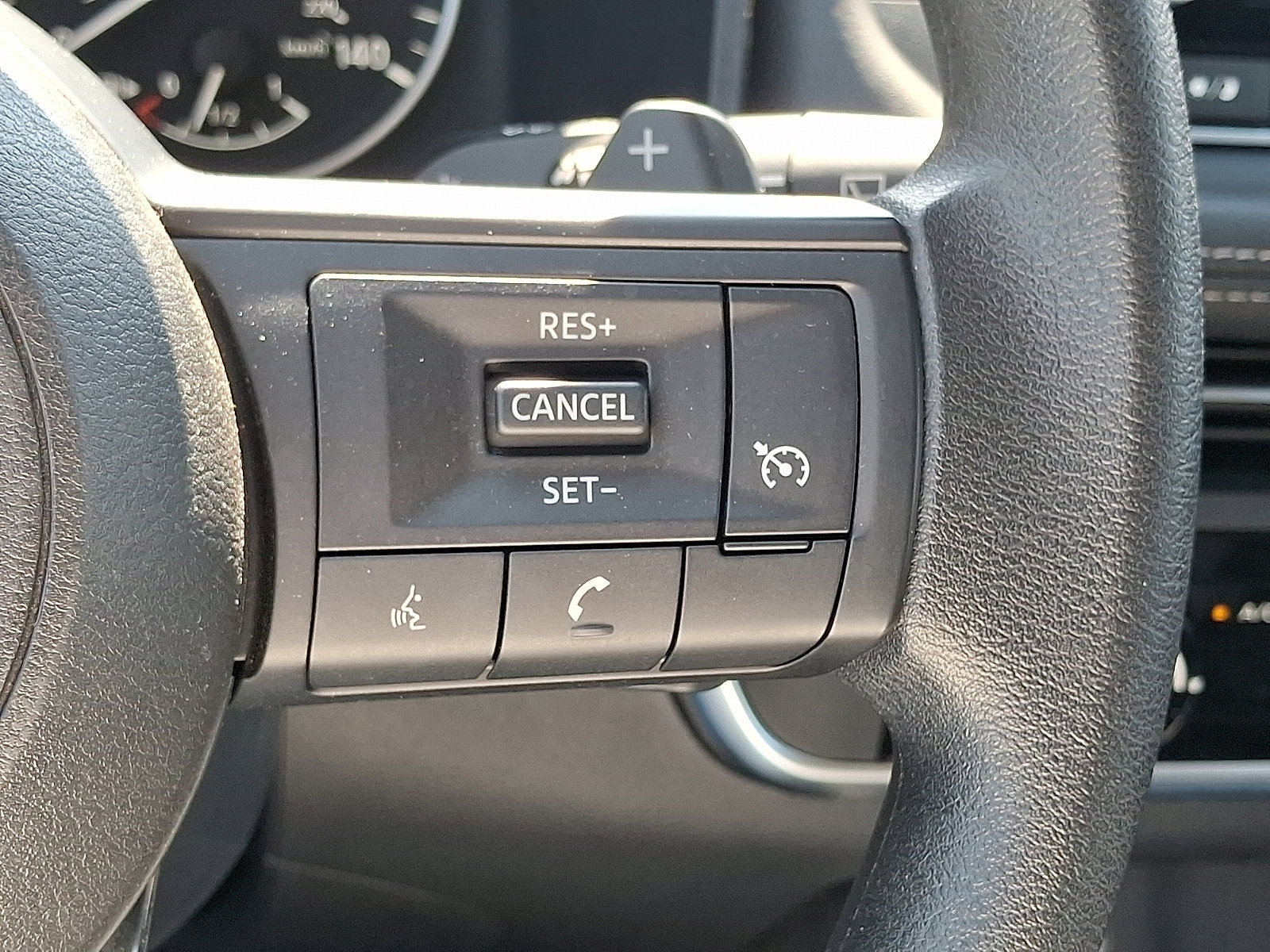 Certified 2023 Nissan Rogue S AWD/4WD image 24