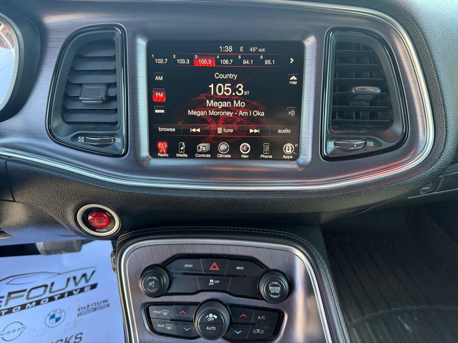 Used 2015 Dodge Challenger SXT w/ Sound Group image 14
