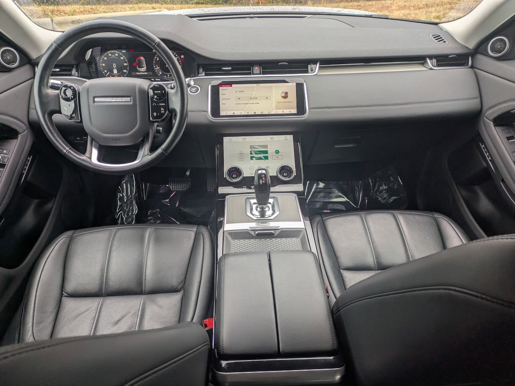 Used 2020 Land Rover Range Rover Evoque SE image 24